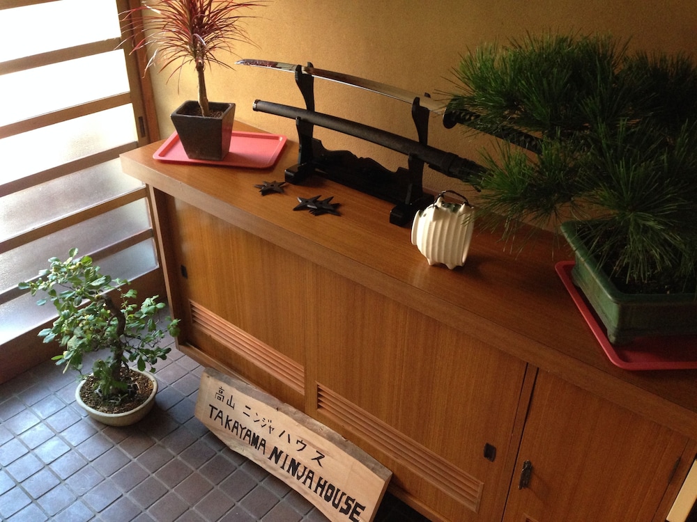 Takayama Ninja House 5/50