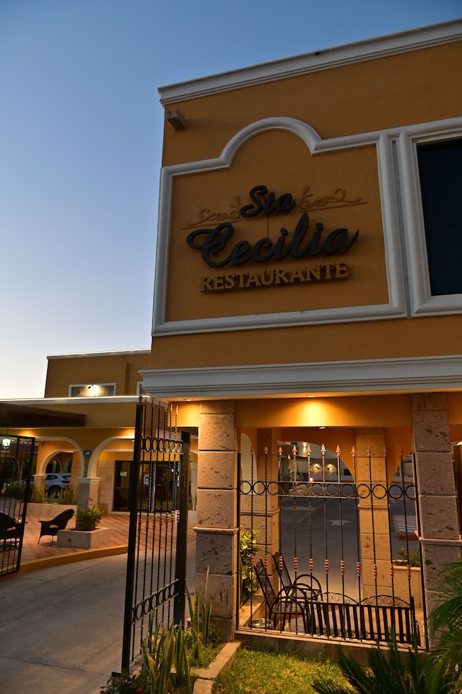 Hotel San Ignacio Inn 1/40