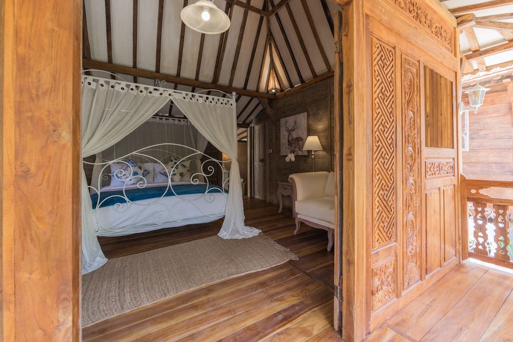 Kakul Villas & Suites 39/82