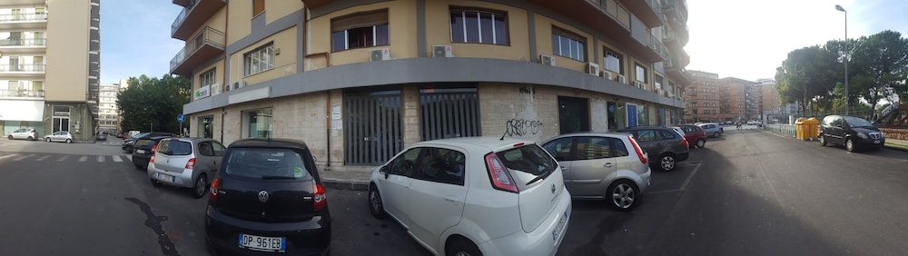 B And B Ciclamino 29/33