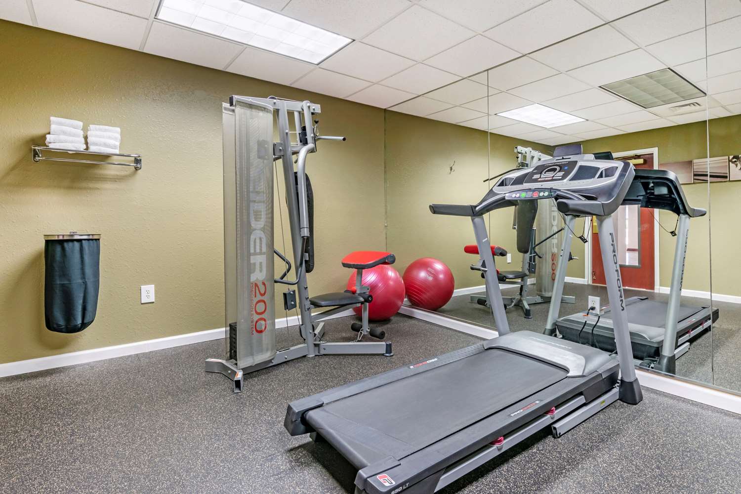 Quality Inn Zephyrhills-Dade City 6/17