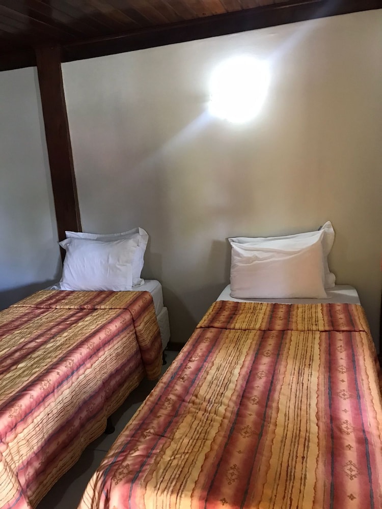 Makaira Beach Pousada Hotel 13/72