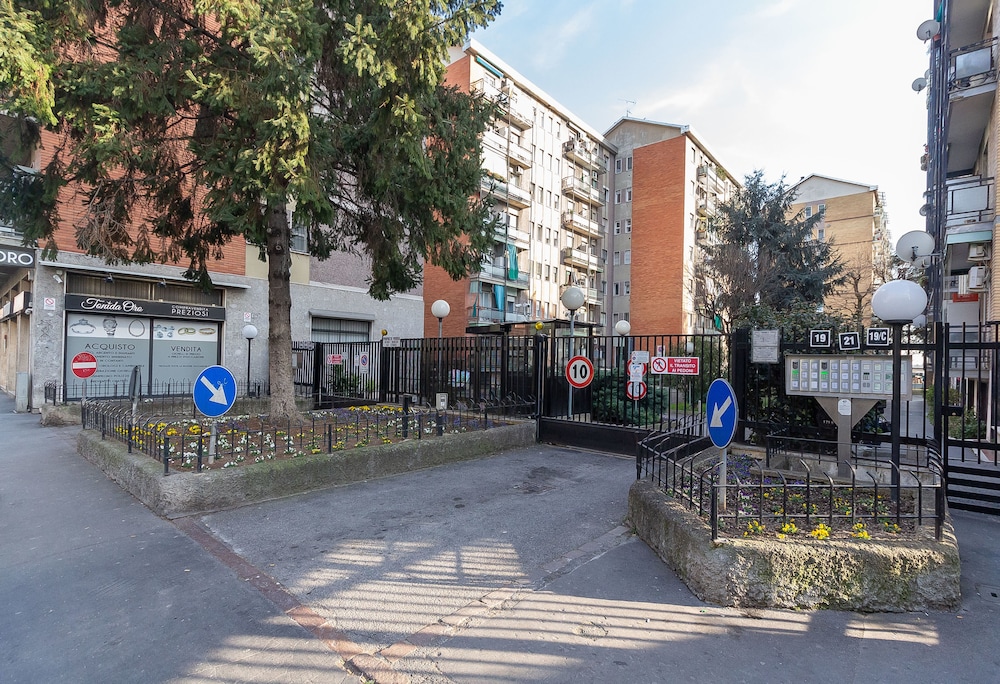 Alessia s Flat Milano 2 9/14