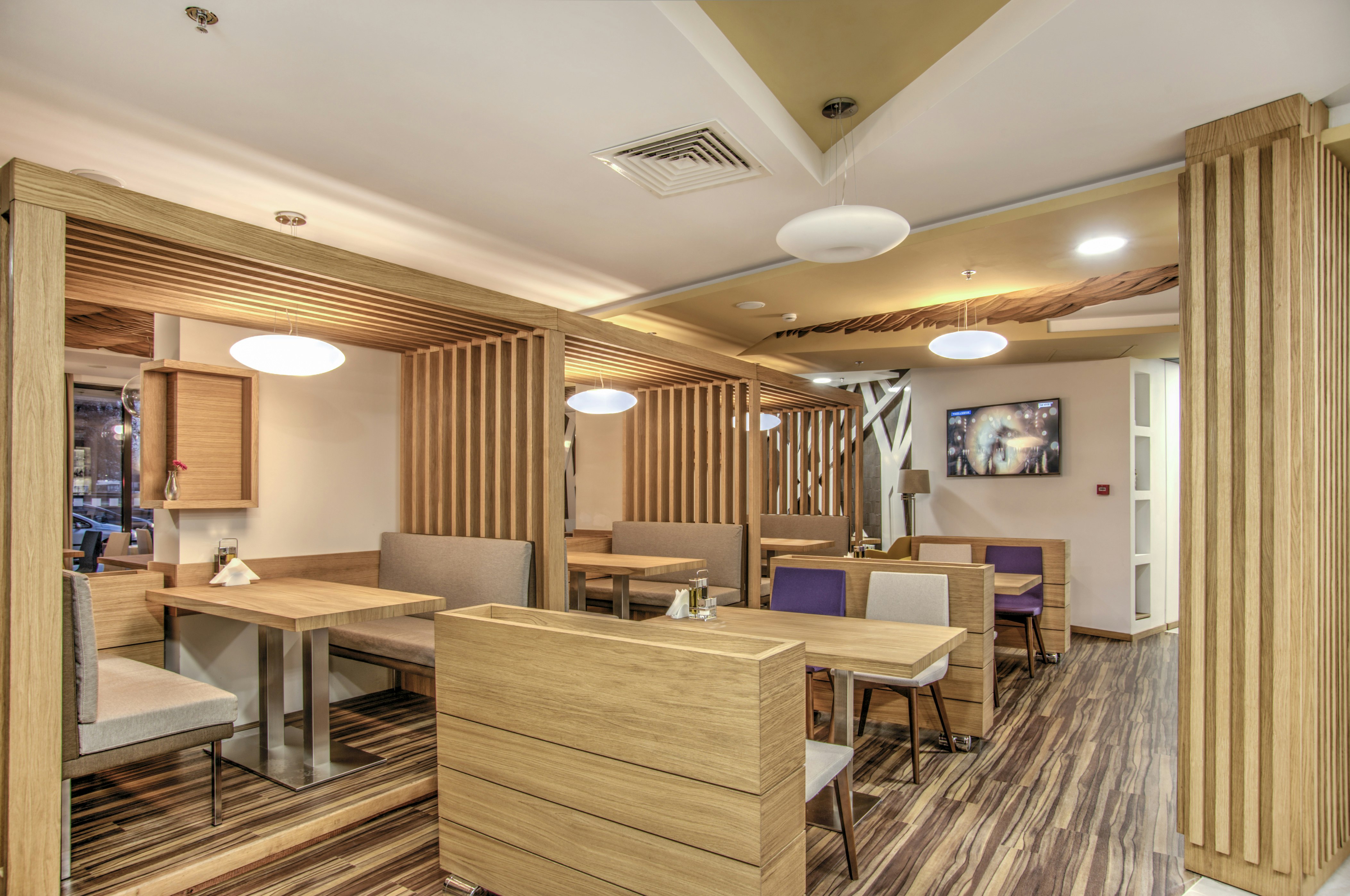 Holiday Inn Plovdiv 10/76