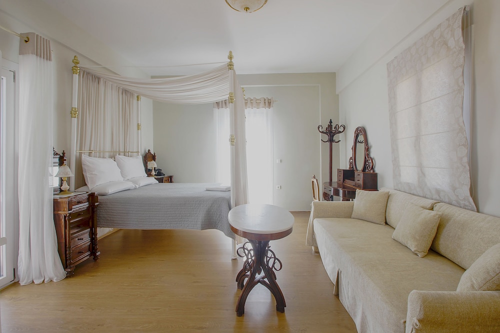Emilia Luxury Apartments 13/33