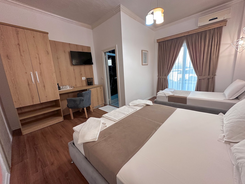 Hotel Murati 21/62