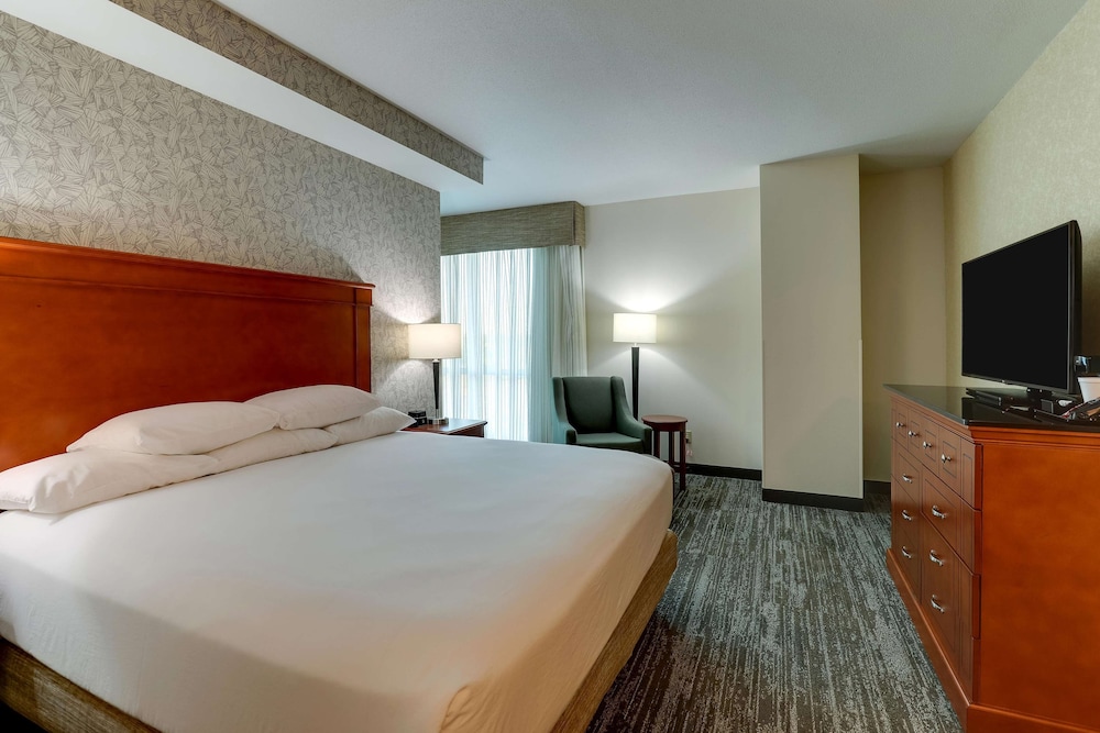 Drury Inn and Suites Kansas City Independence 8/38