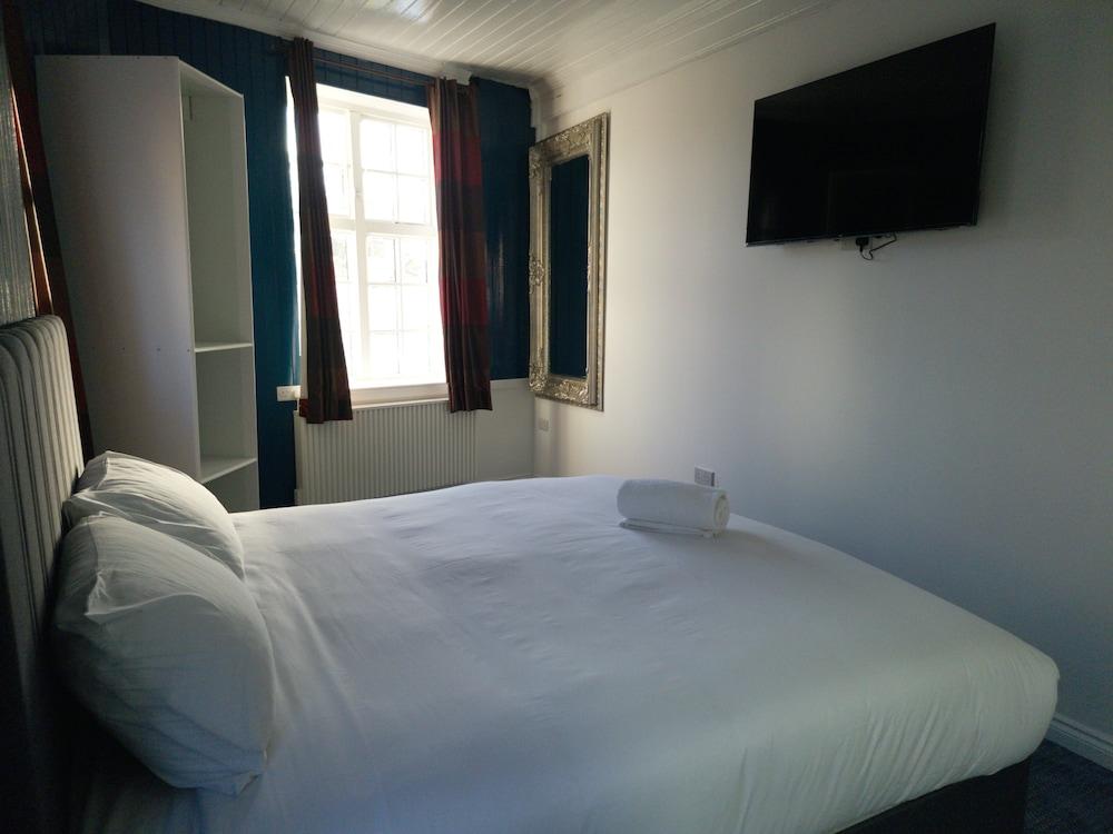 Superior, King Bed