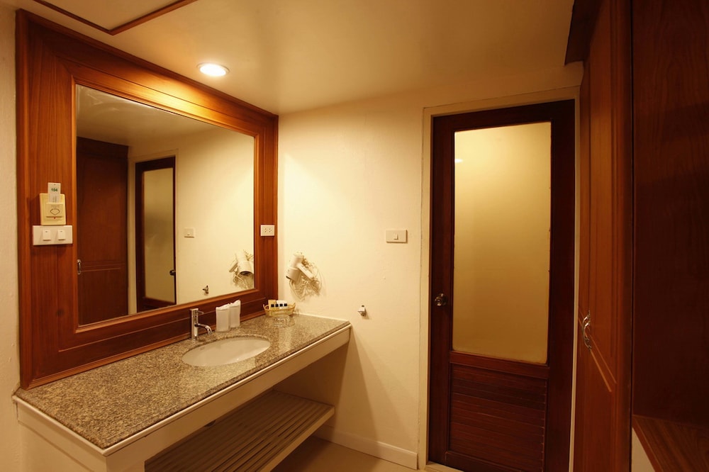 The Viridian Resort 62/62