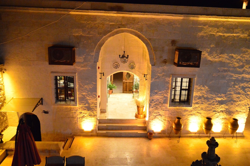 Pegas Cave Suites 4/48