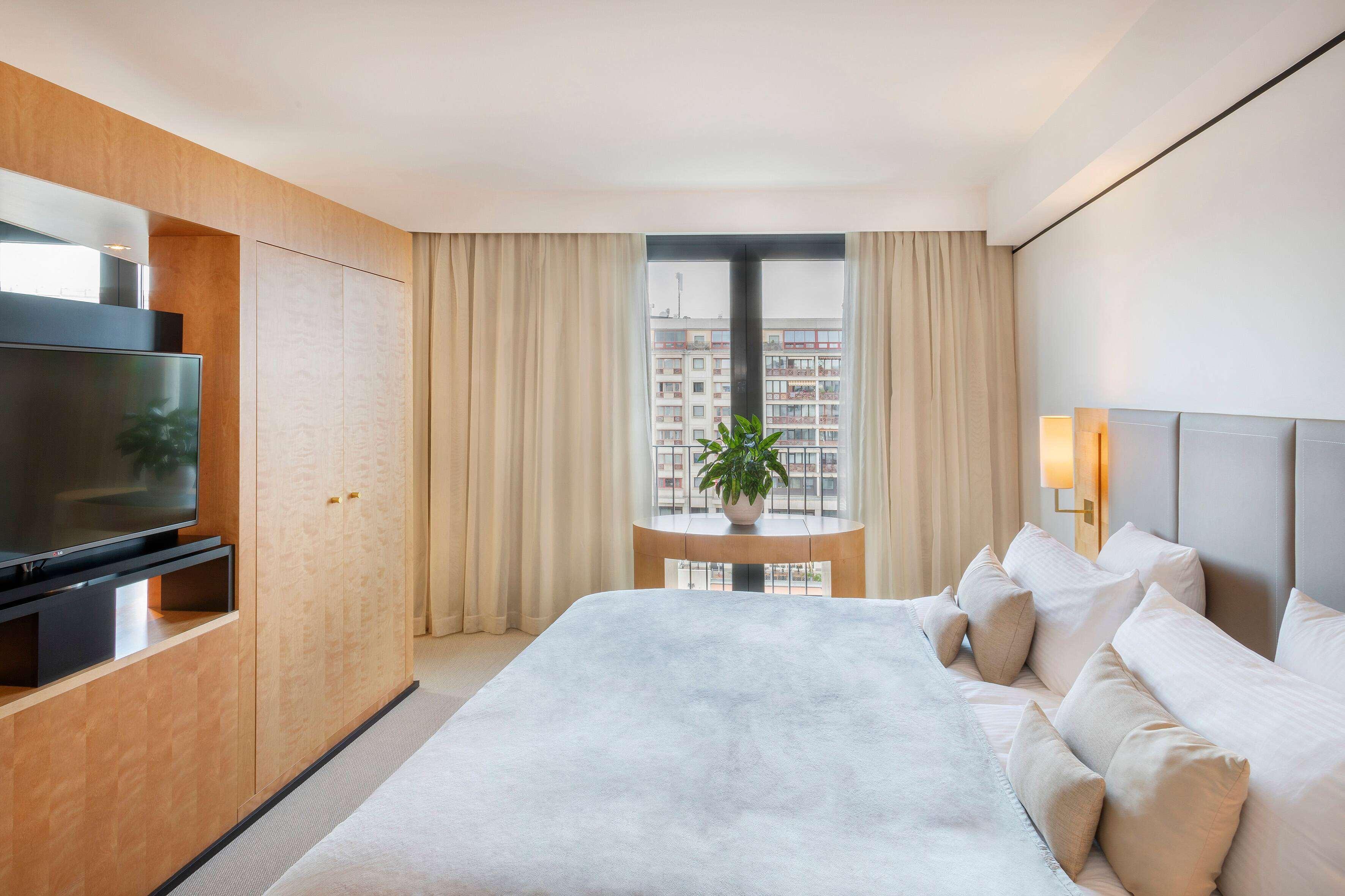 The Level, Junior Suite, Family
