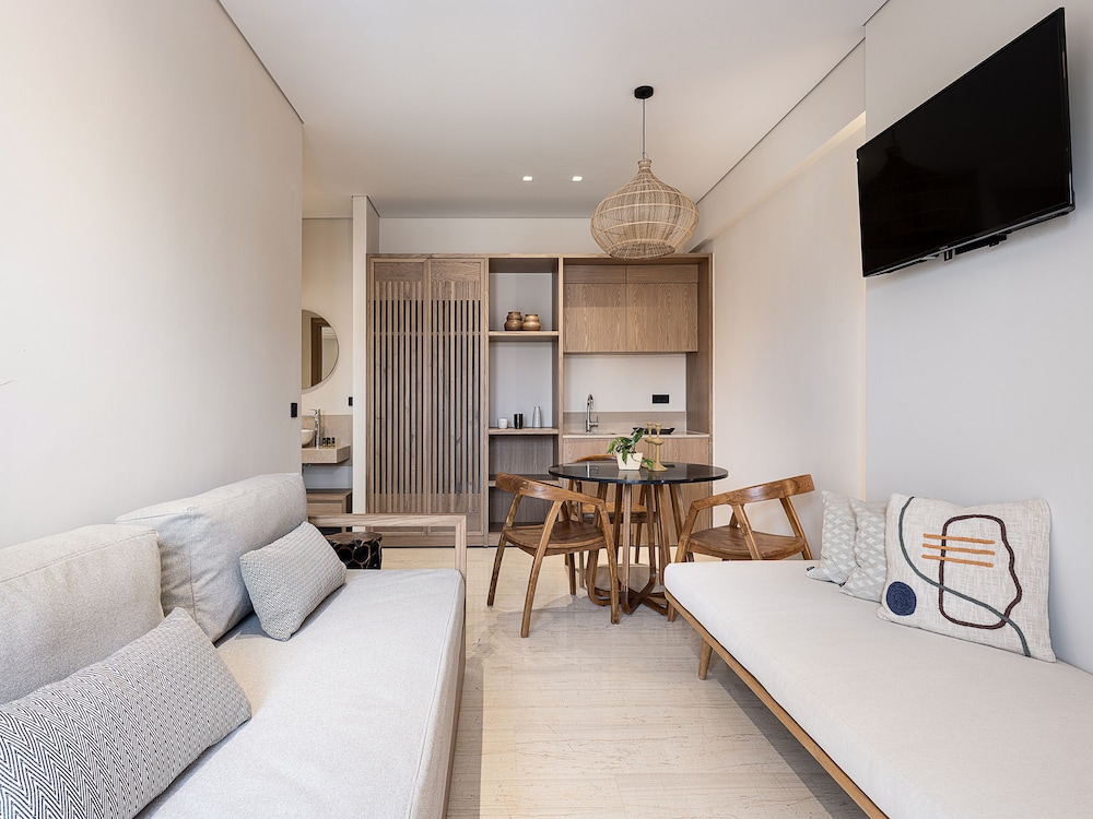 Esperides Beach Hotel Apartments 33/50