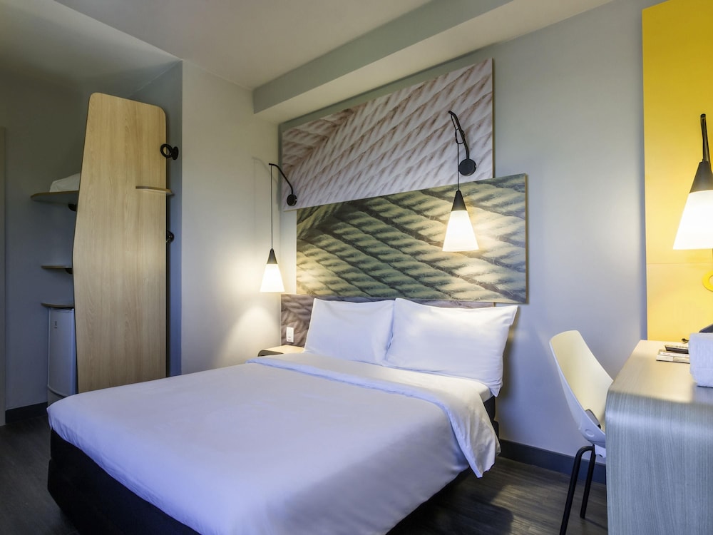 Ibis Americana 21/43