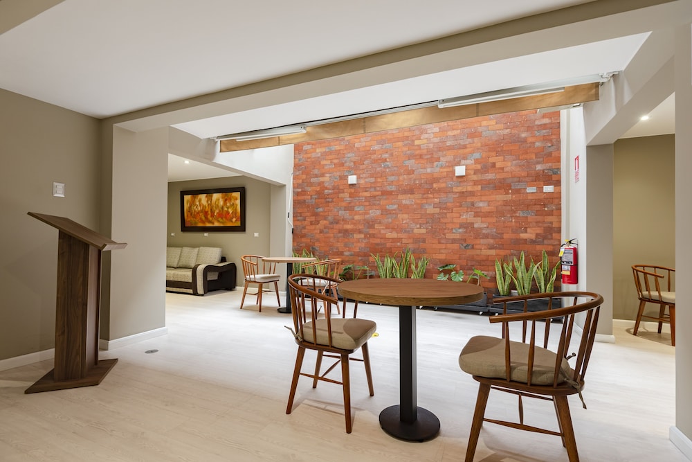 Equo Hotel Boutique 30/50