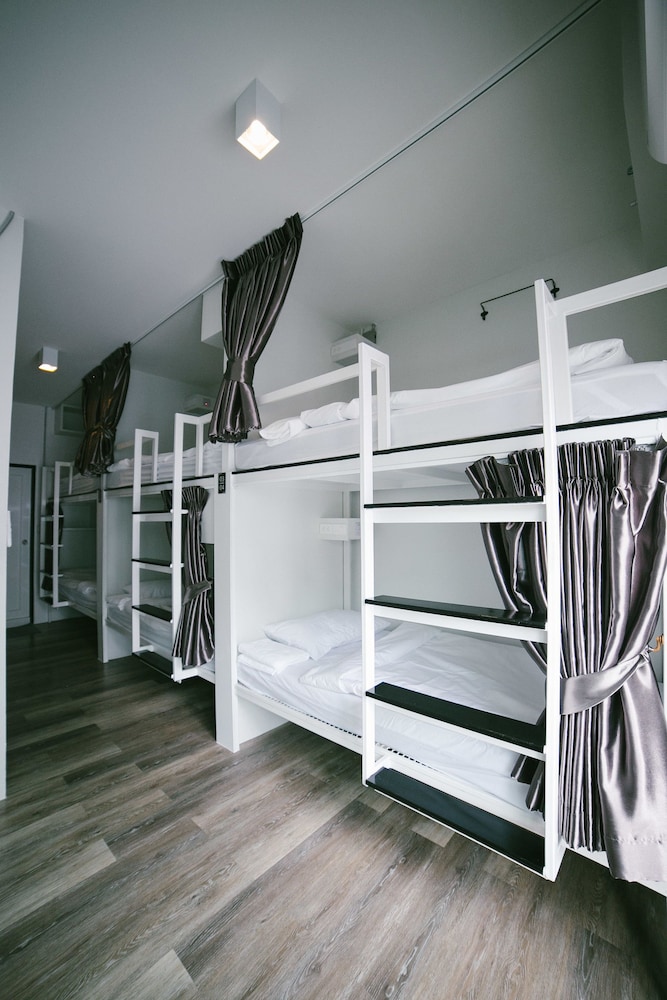 Diff Hostel 45/72