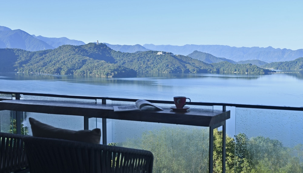 Hotelday Plus Sun Moon Lake 18/18