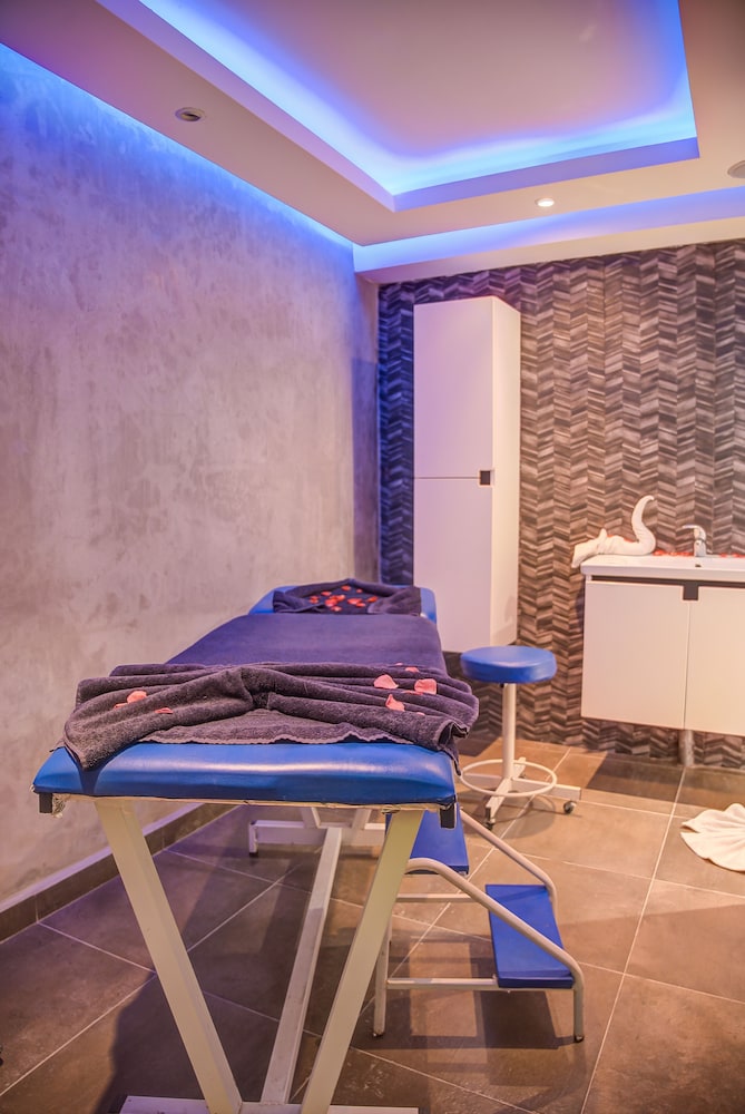 Riad Les Oliviers 29/60