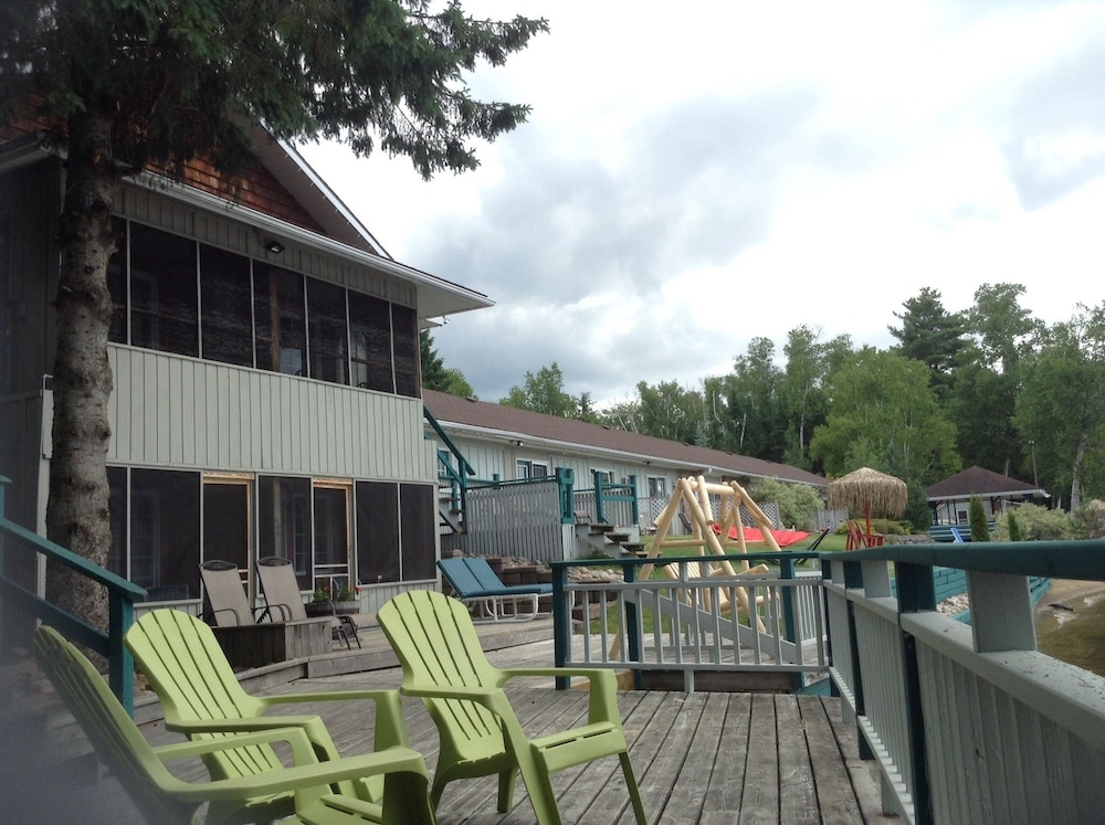 Algonquin Lakeside Inn 29/50