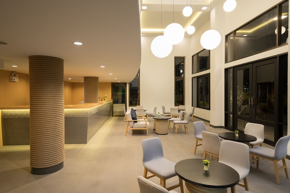 Journeyhub Pattaya Central 48/59
