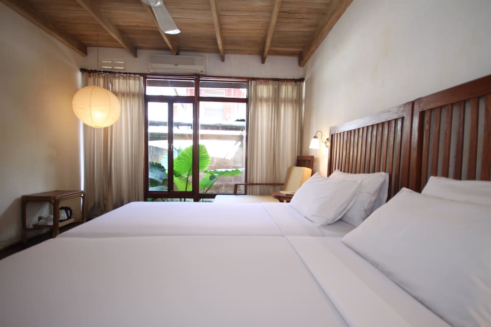 Sala Prabang Hotel 8/27