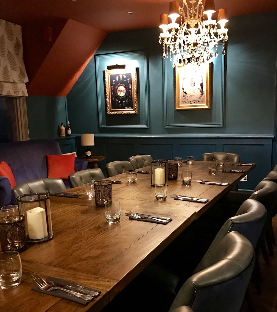 The Angel Inn Hotel 43/58