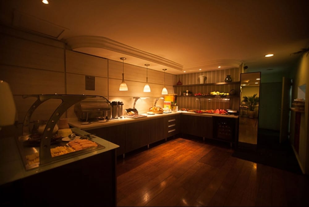 Hotel Apolo 31/37