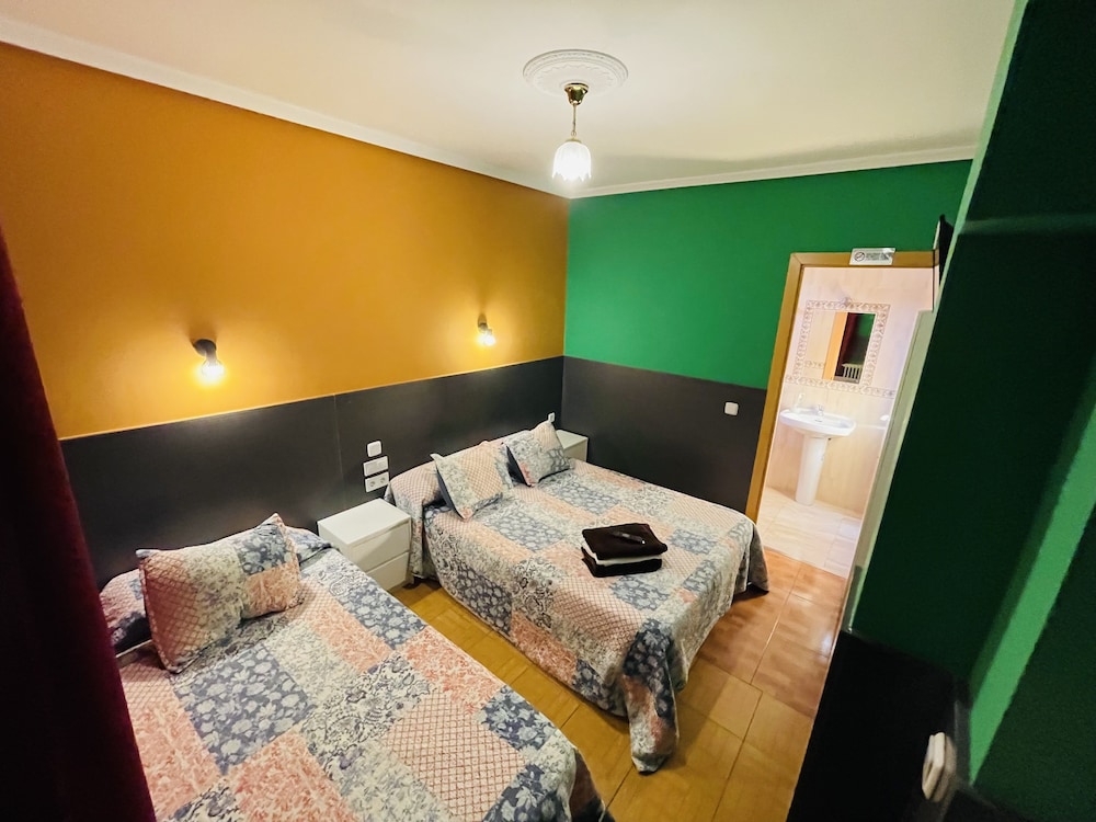 Hostal Numancia 24/46