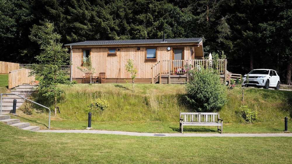 Tayview Lodges 46/50