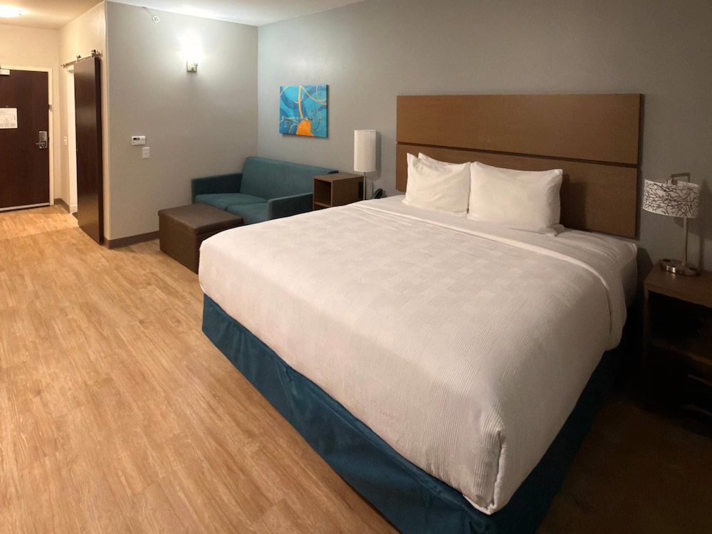 Mainstay Suites - Oklahoma City Airport 20/56