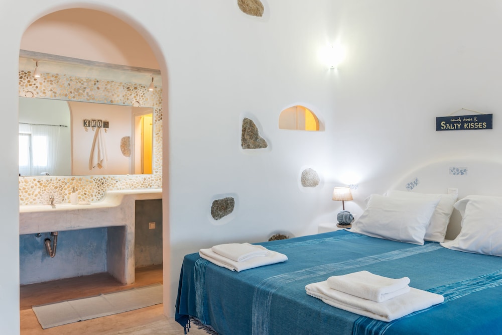 Elenis Village Suites 15/46