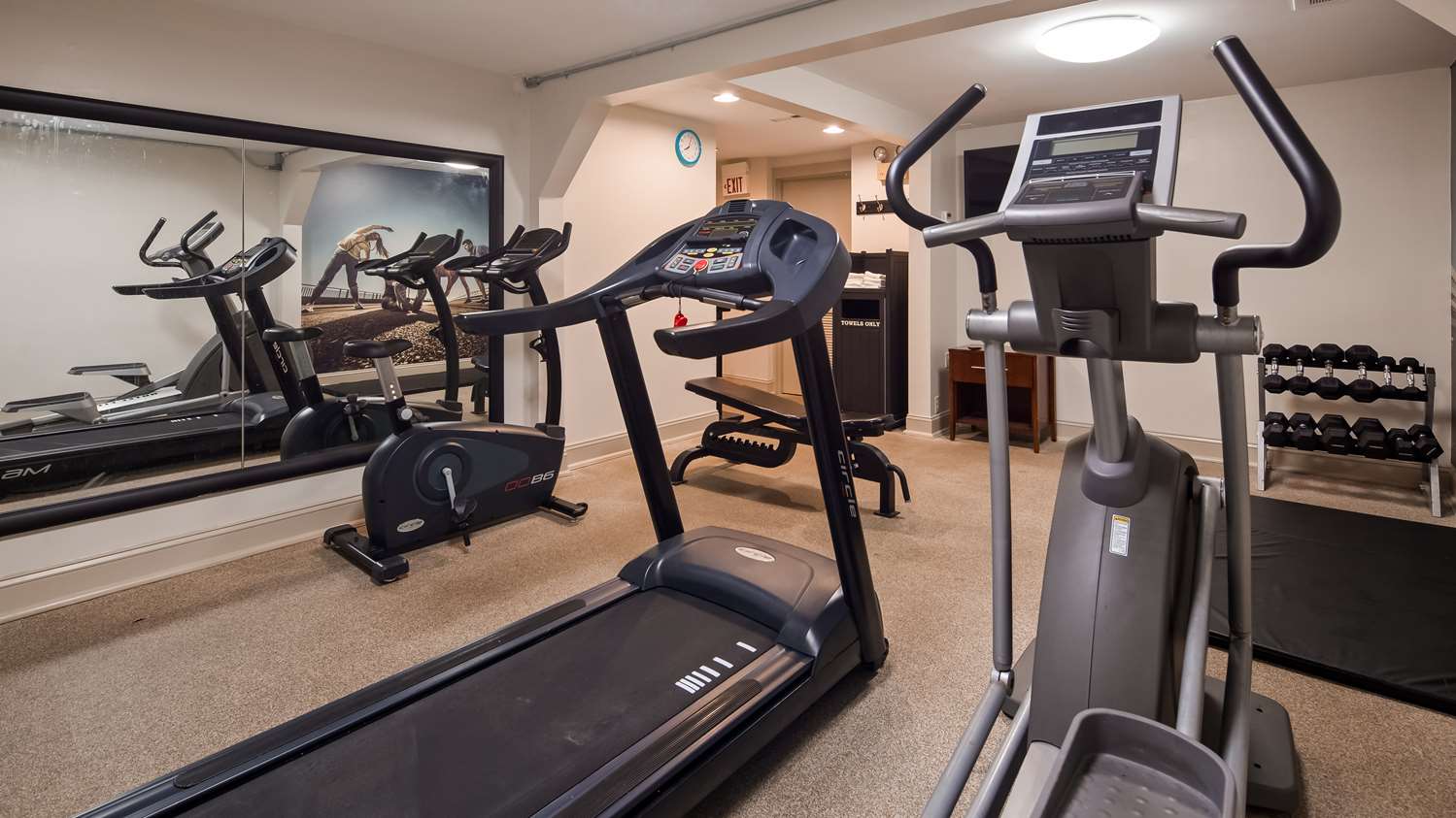 Best Western Plus Coastline Inn 17/26