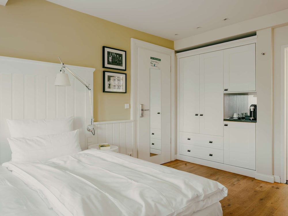 Bad Hotel Uberlingen 5/50