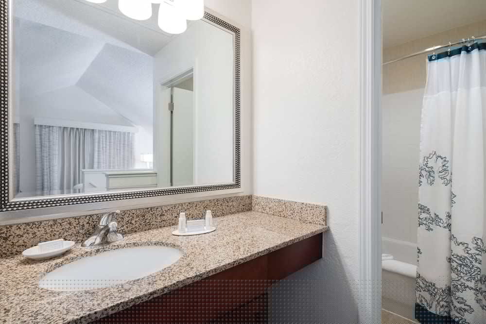 Residence Inn Costa Mesa Newport Beach 12/38