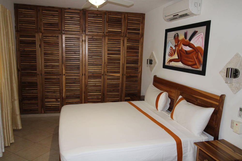 Albachiara Hotel 38/75