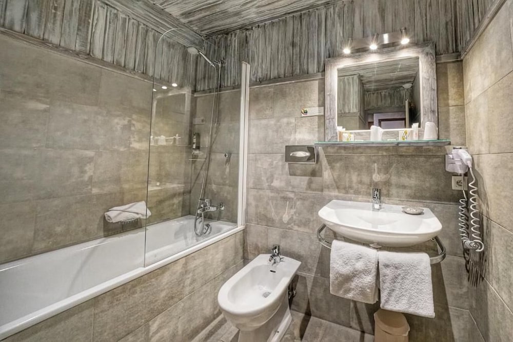 Au Vieux Moulin Hotel And Spa 44/50