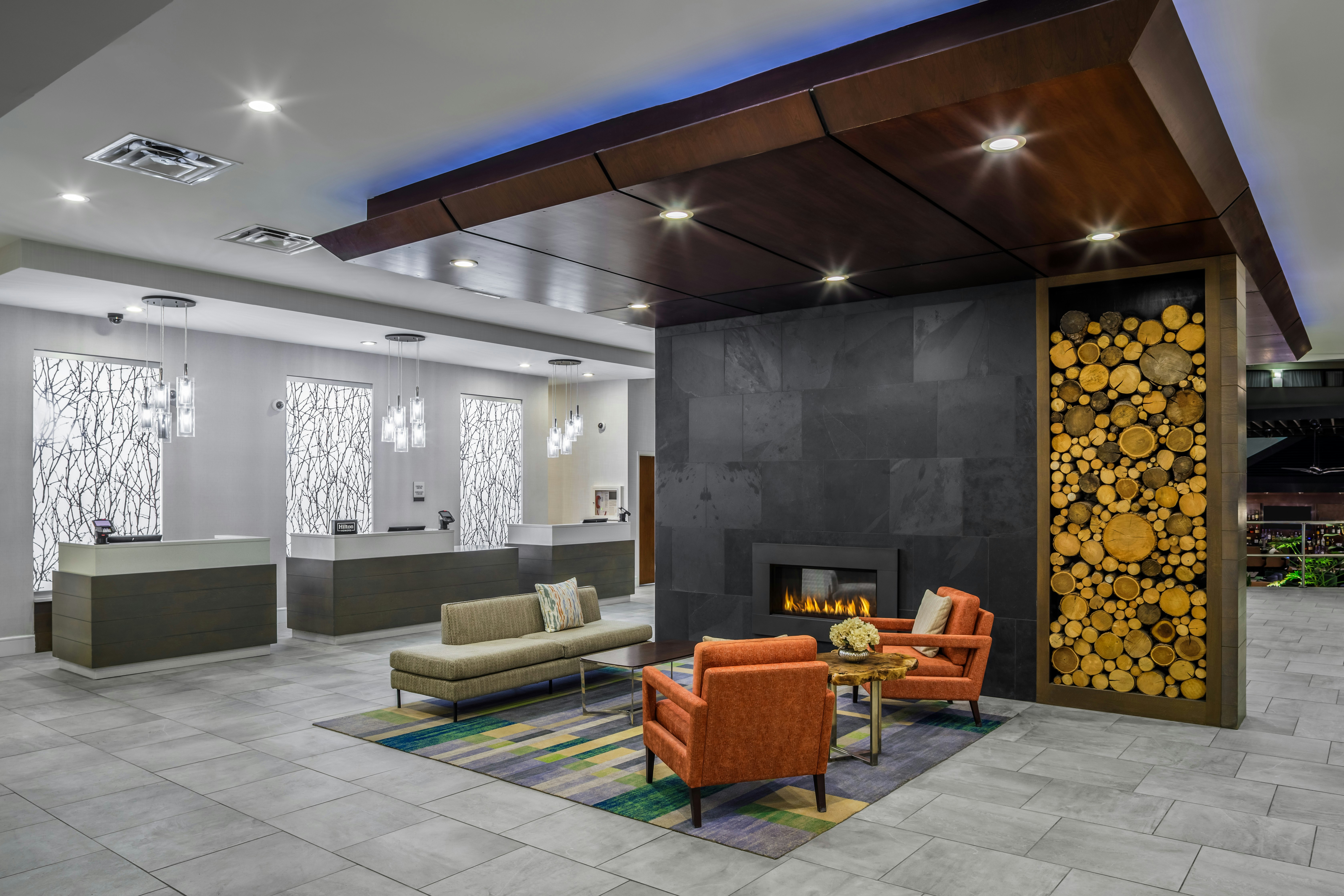 Doubletree By Hilton Hotel Rochester 39/80