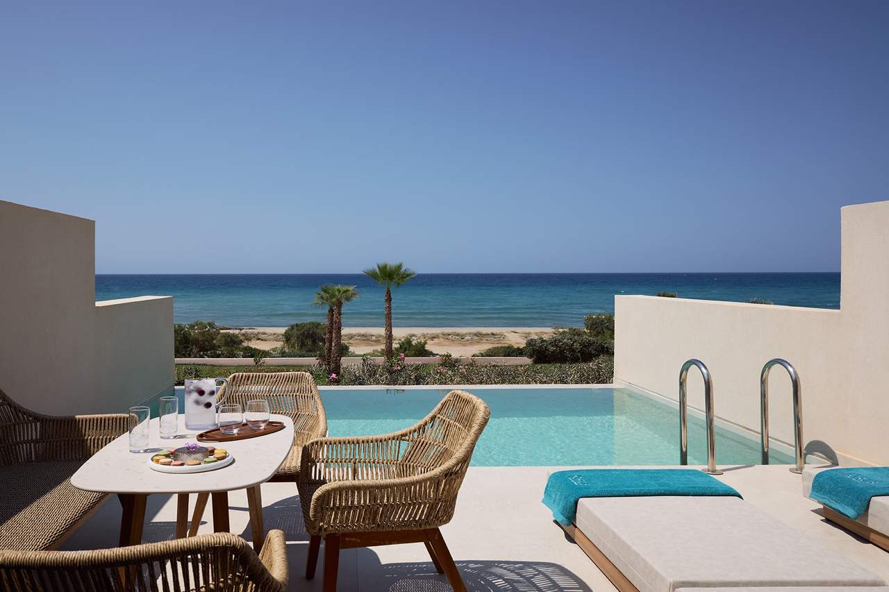 Oros Luxury Beach Resort 55/65
