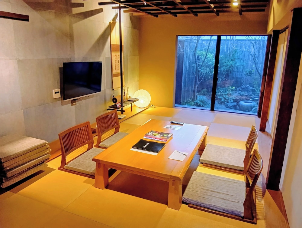 Kyoto Ryoan Zen 12/36