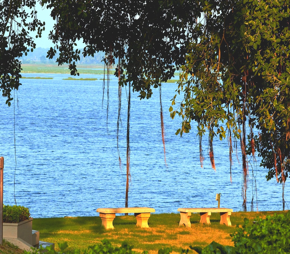 EKHO Safari Tissa 28/58