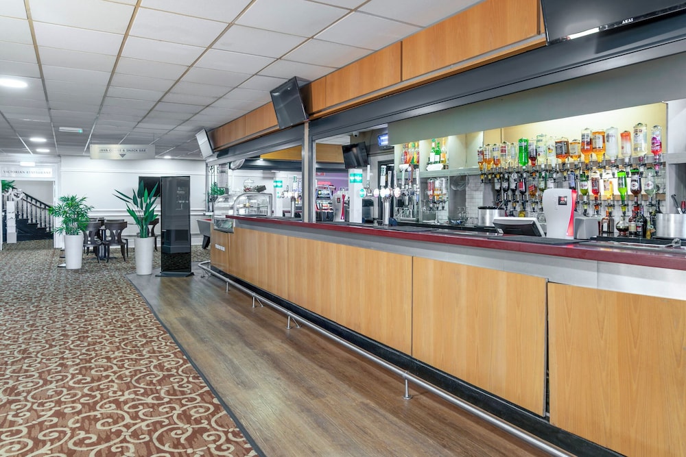 Grand Burstin Hotel Folkestone 10/57