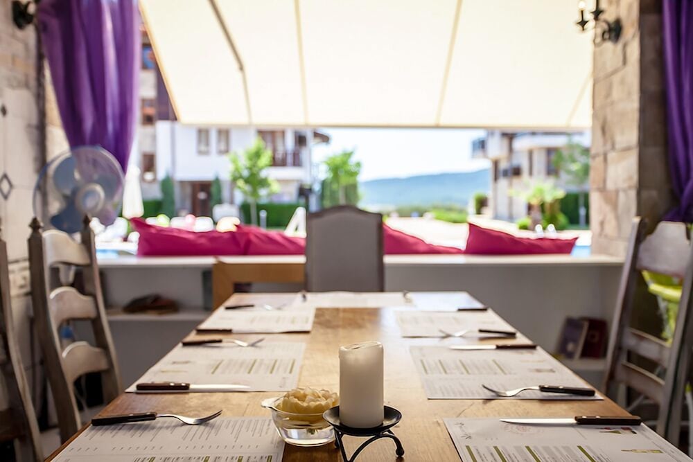 Saint Thomas Holiday Village 33/50