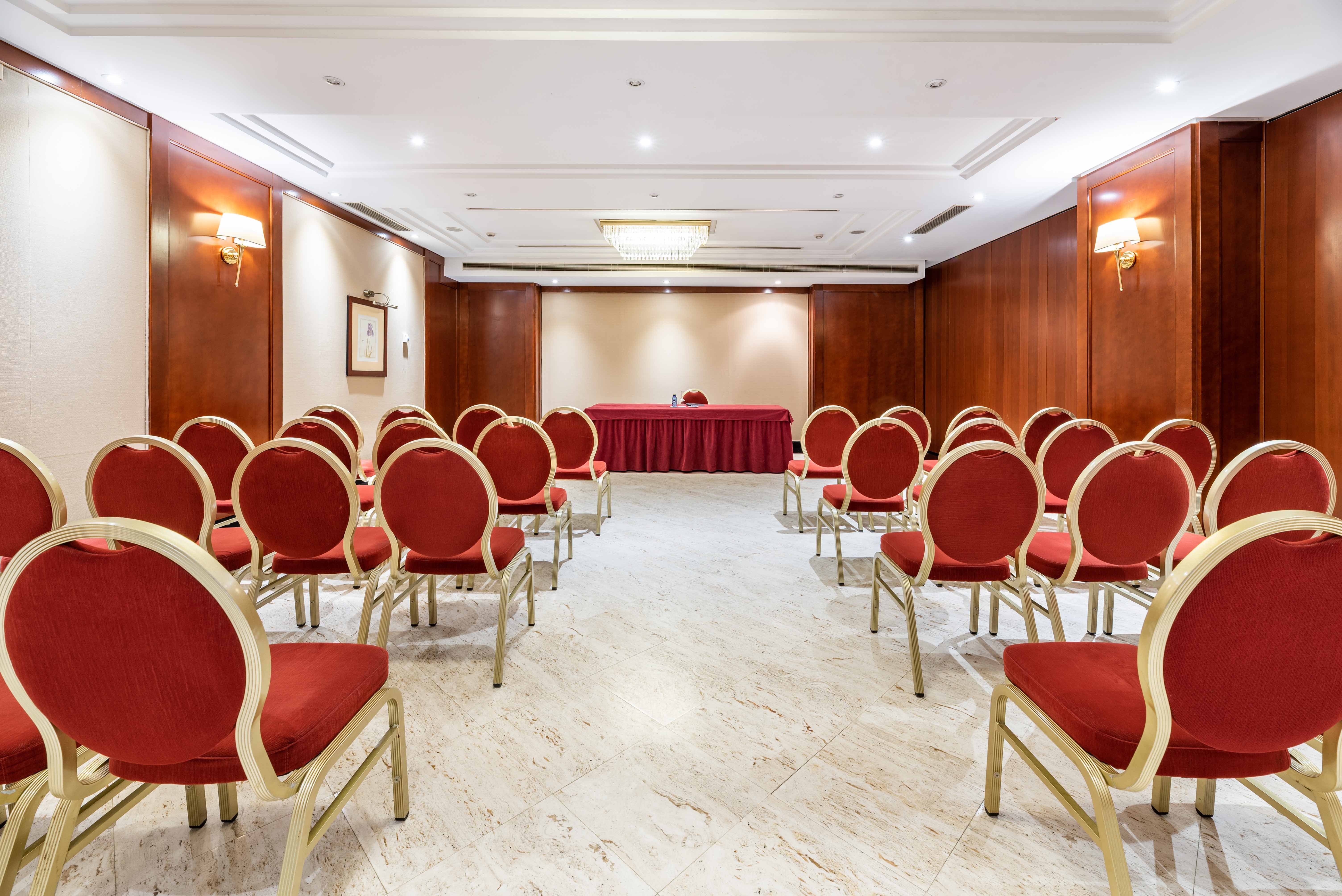 Eurostars Gran Hotel Santiago 58/71