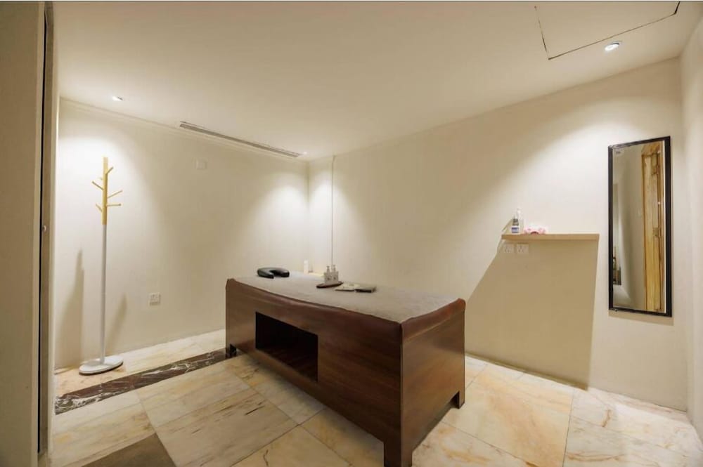 Alayam Elite Hotel 36/58