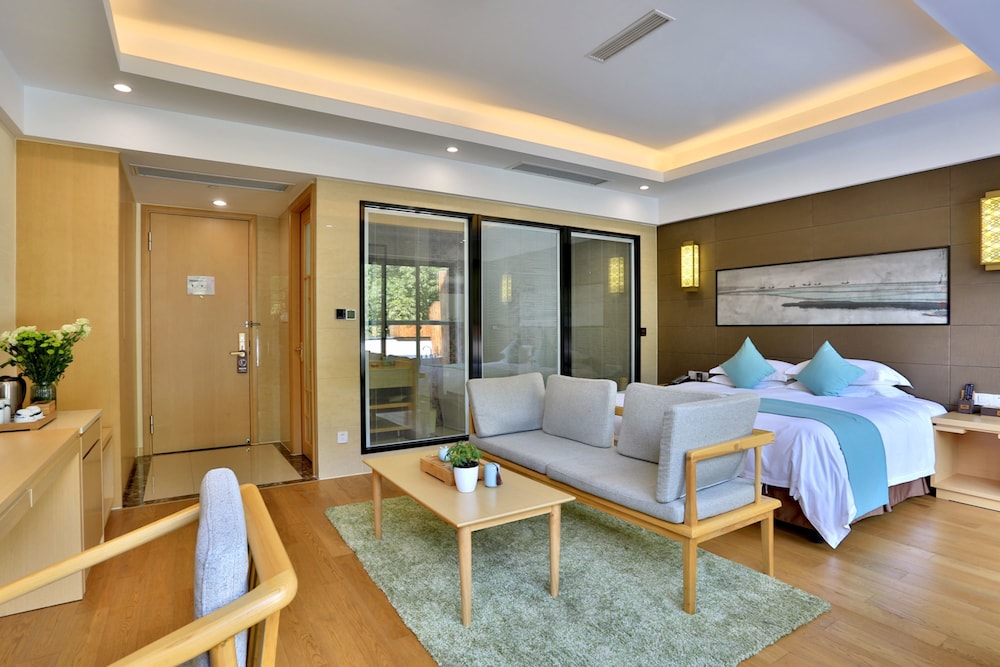 Nostalgia Hotel (West lake Hangzhou) 20/60