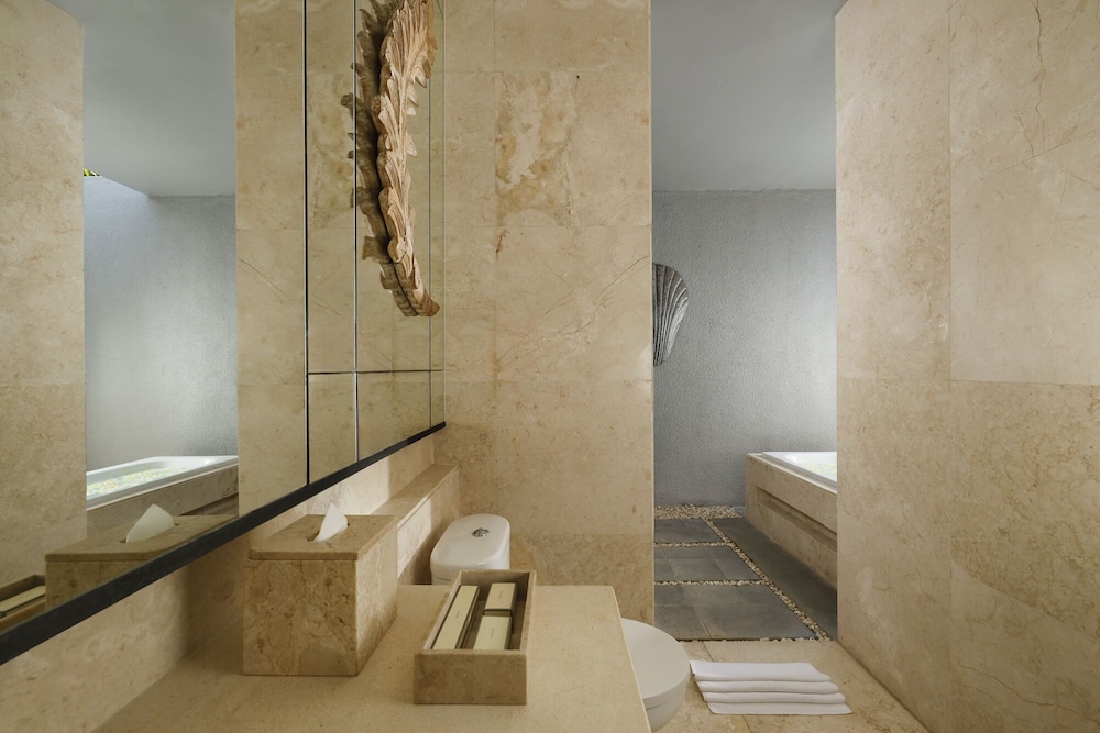 Vinila Villas by Nakula 50/50