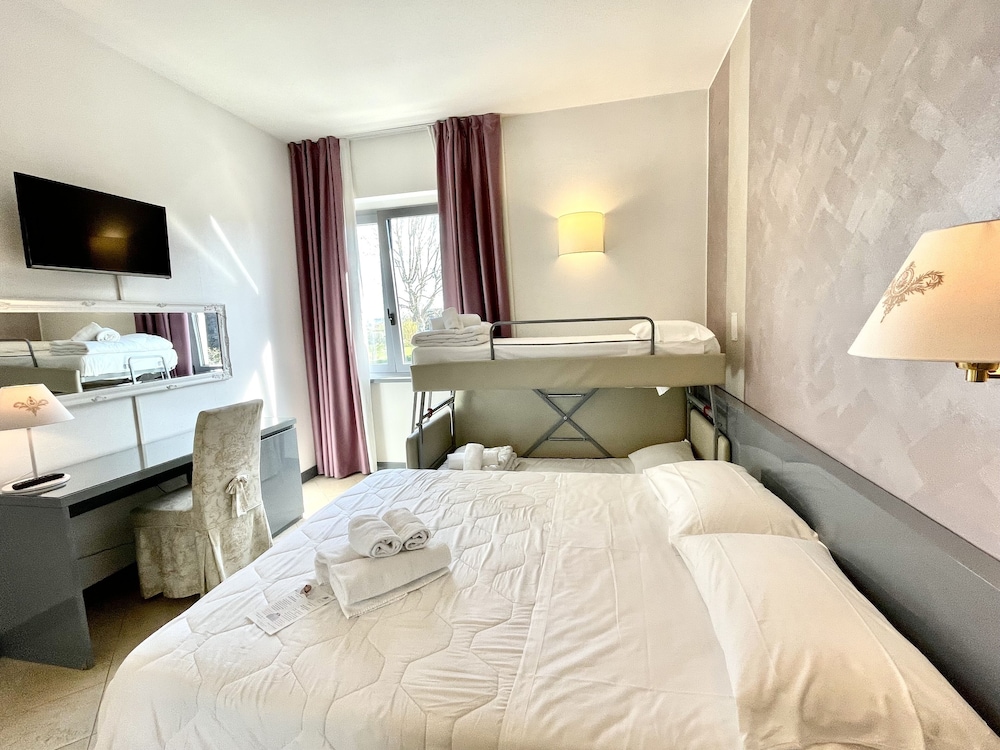 Hotel Alfieri 22/76