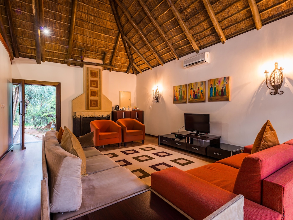 Ivory Tree Game Lodge 33/69