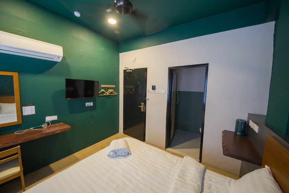 Room V @ Jalan Sultanah 30/36