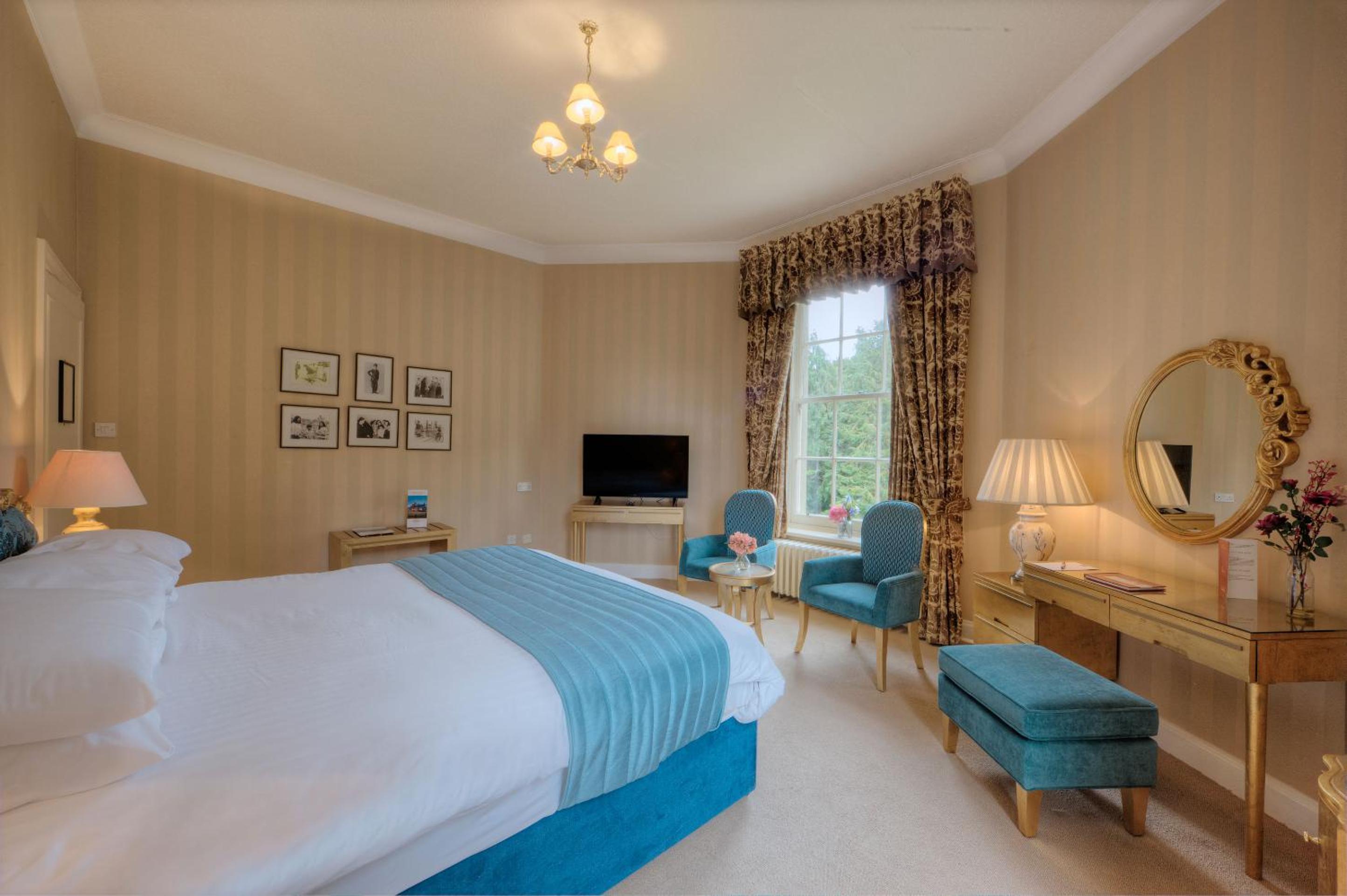 2 Bedrooms, Suite, 2 Double Beds
