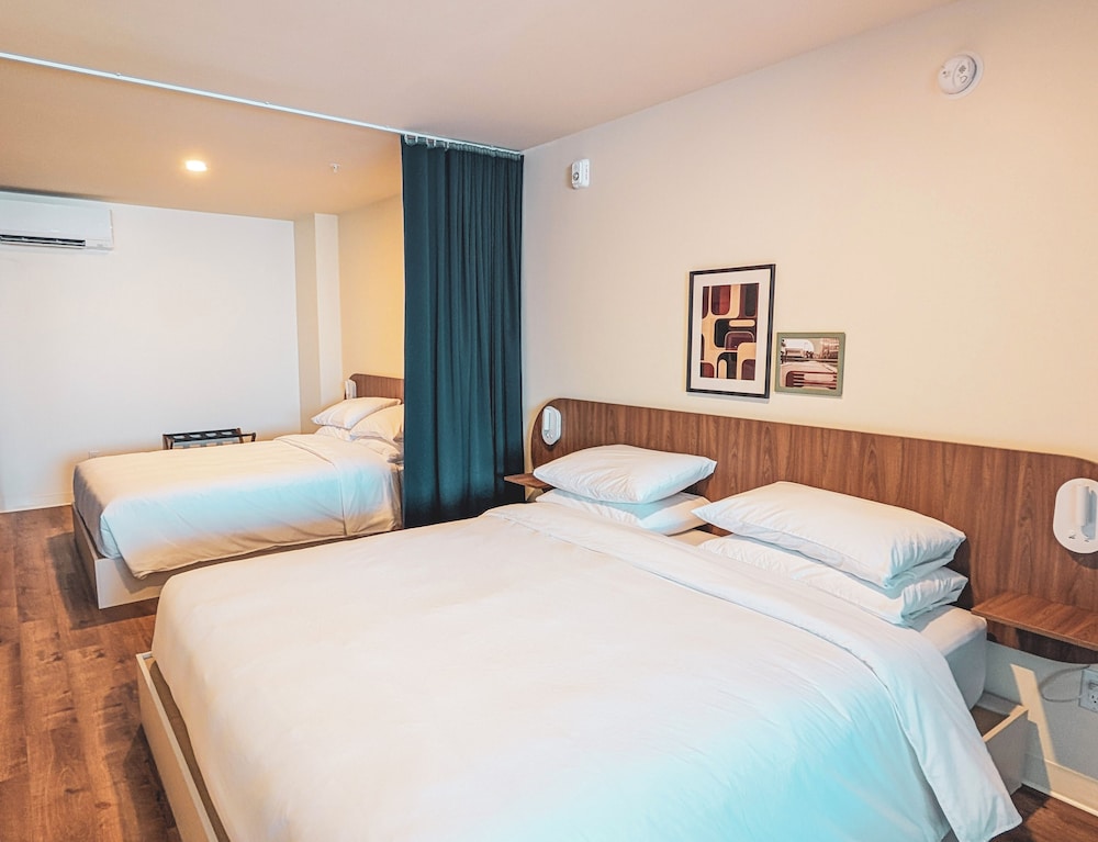 Terminus Hotel 9/50